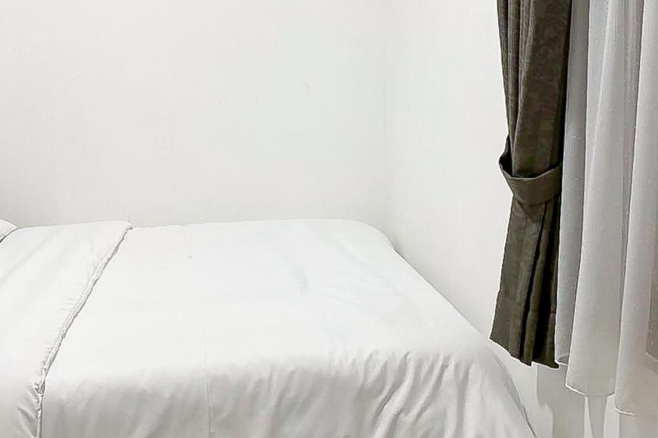 Jabusimo Syariah Redpartner Hotel Jakarta Luaran gambar